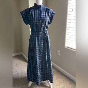 Calvin Klein chic printed fit-and-flare dress with belt - navy/white